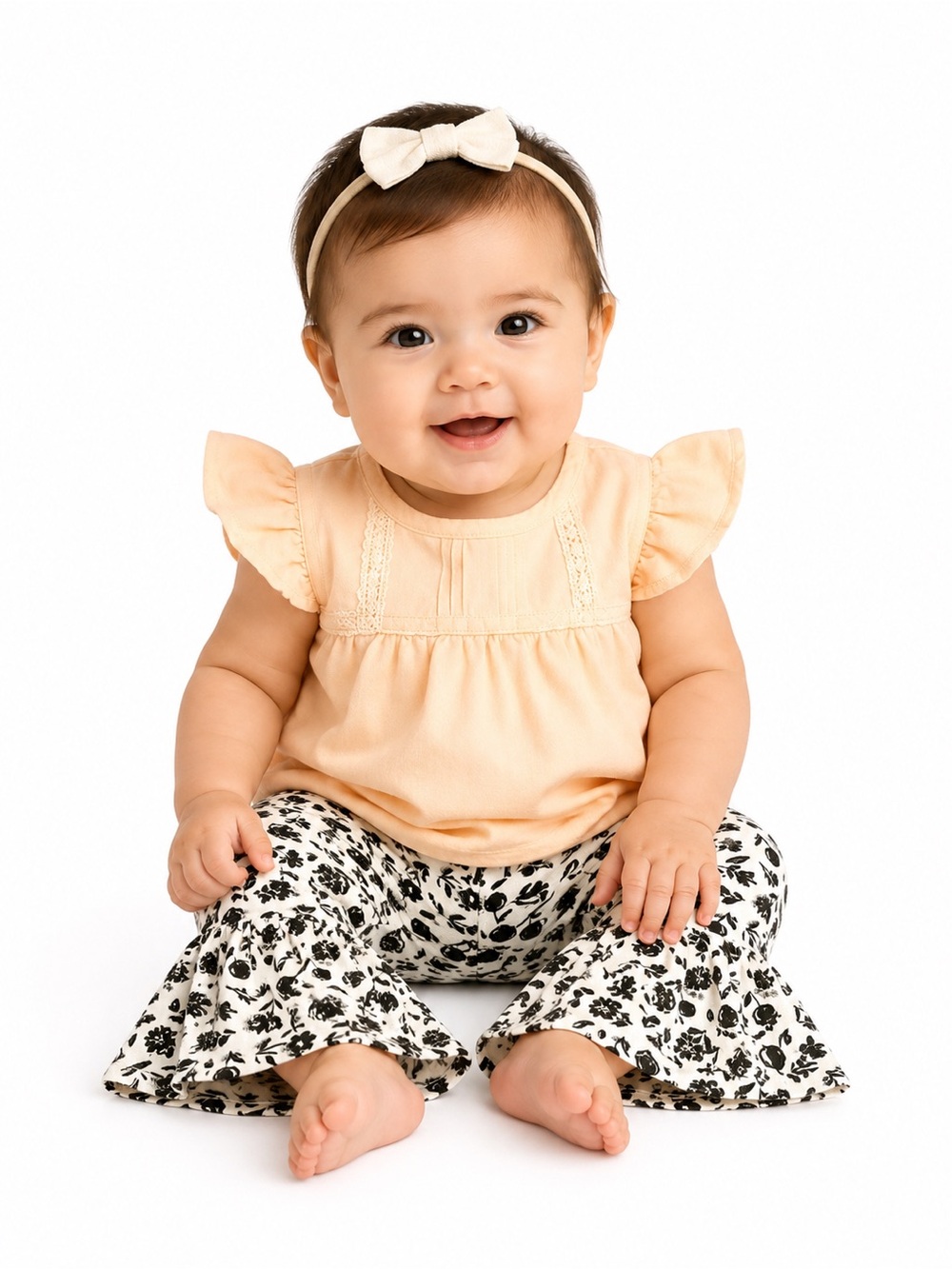Rachel Zoe Baby Girl 2-piece Outfit Peach Ruffle Top Bell Bottom 6/9 Months-0806